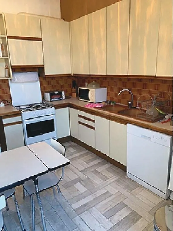 Maison Pour 5 Avec Jardin, Terrasse Vitree, Balcon, Parking Avignon 0*,  France